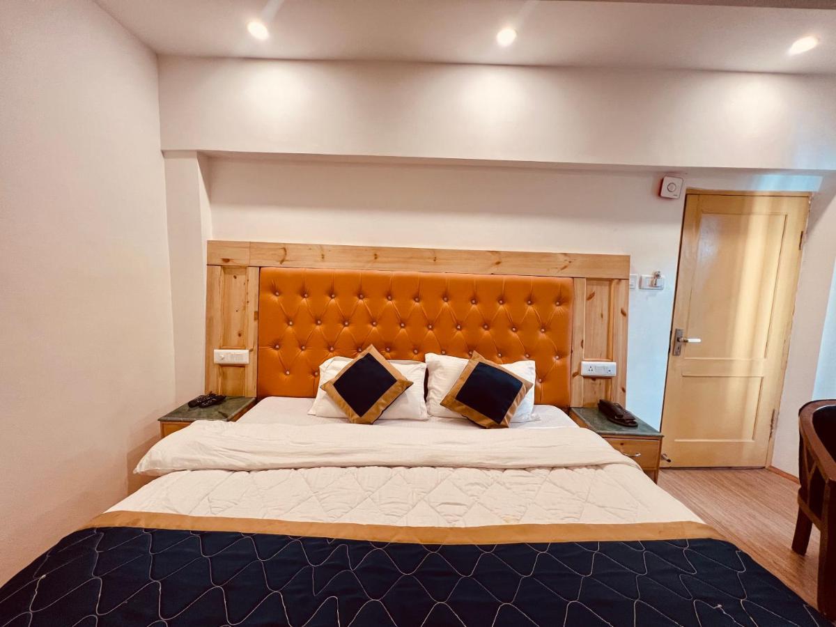 Hotel Lemoon Tree Manāli Dış mekan fotoğraf